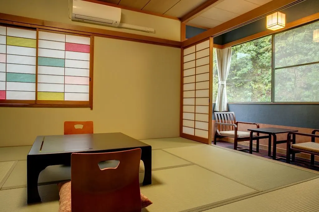 *** Ryokan Yugawara-Onsen Komachikan Japan